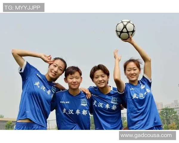 武汉乒乓球队耐力对比深度分析与训练策略探讨 武汉乒乓球队耐力对比深度分析与训练策略探讨