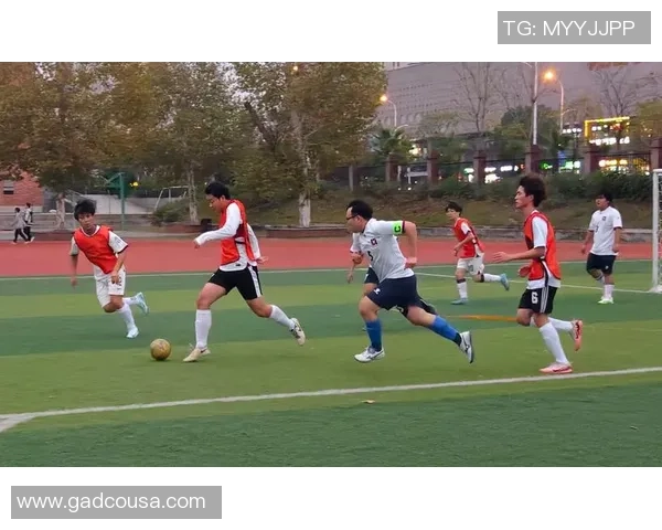 河海大学足球明星的成长之路与辉煌成就探秘 河海大学足球明星的成长之路与辉煌成就探秘